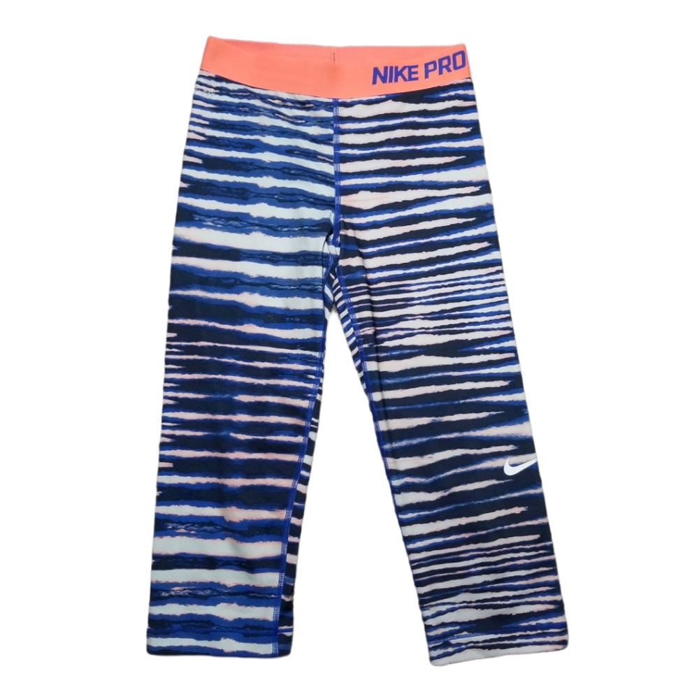 Nike Pro Athletic Capri Leggings